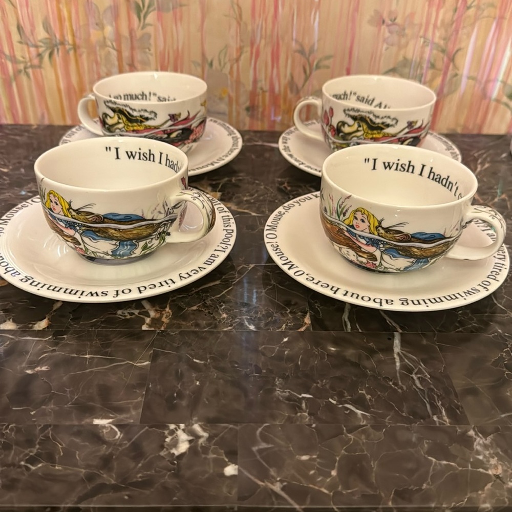 Alice in Wonderland teacup set RARE